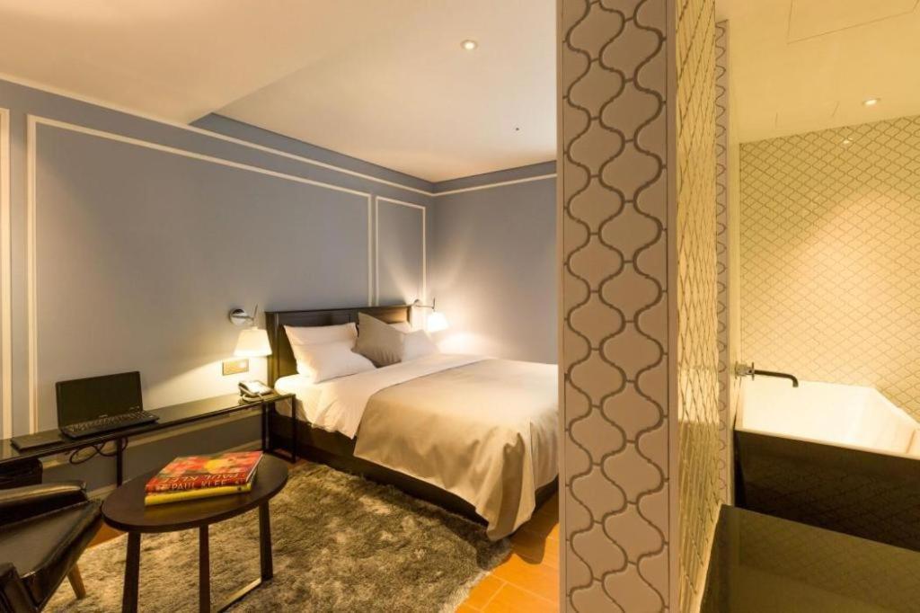 Trang Blue Hotel Seoul Exterior foto