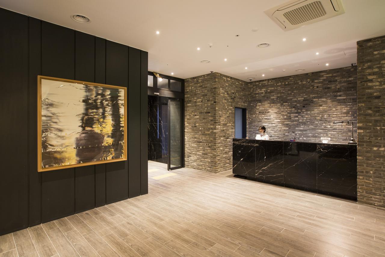 Trang Blue Hotel Seoul Exterior foto
