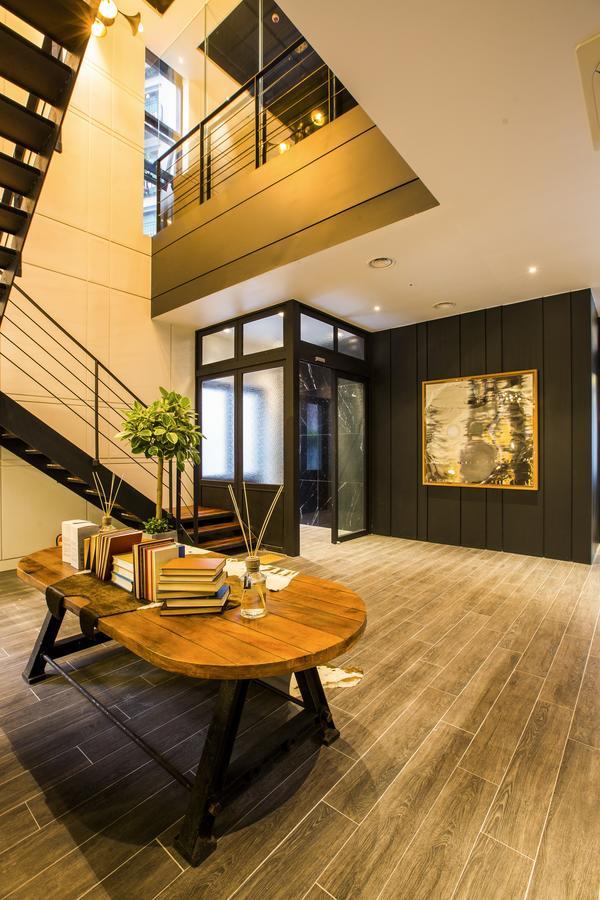 Trang Blue Hotel Seoul Exterior foto