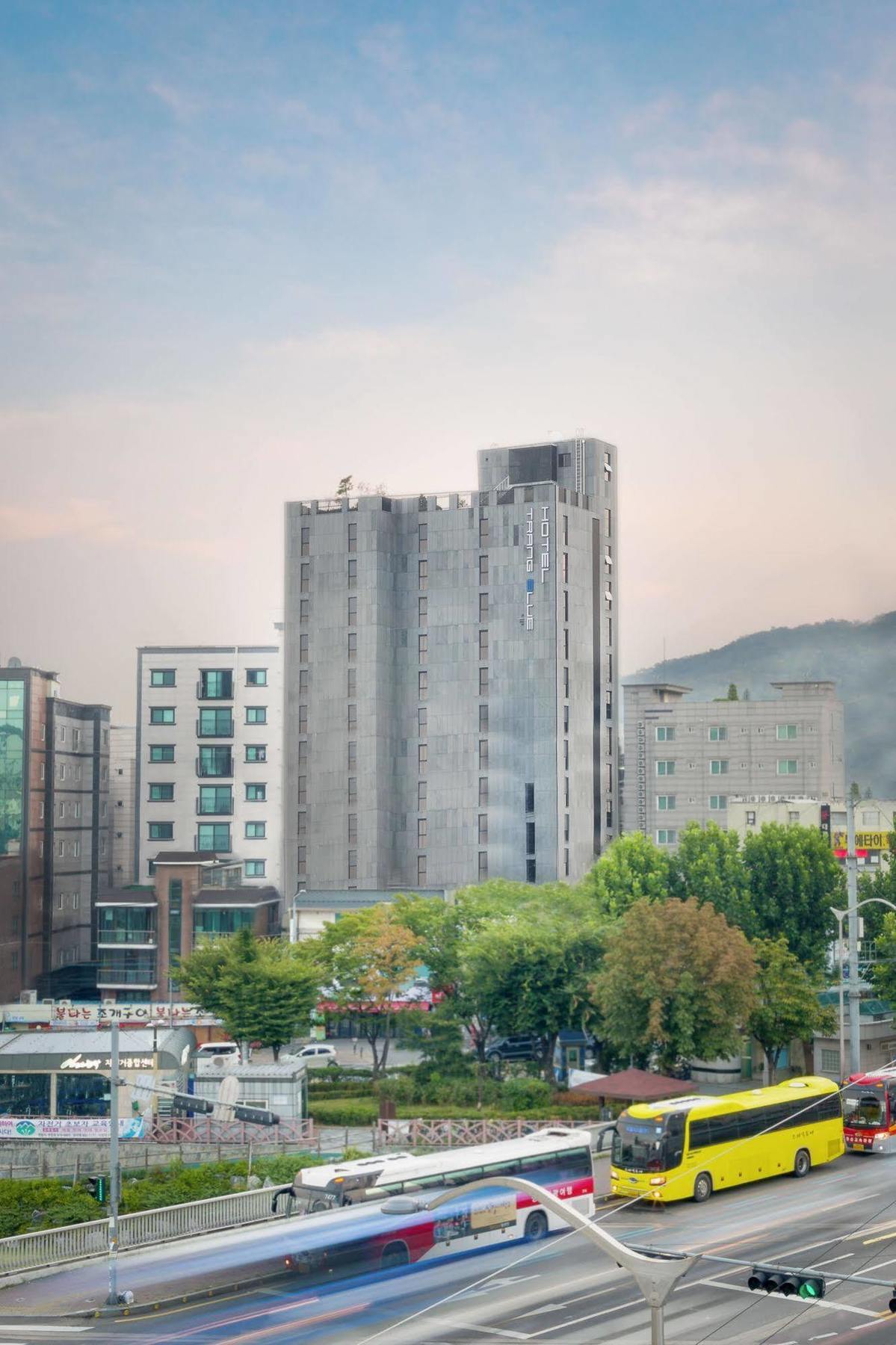 Trang Blue Hotel Seoul Exterior foto